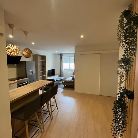 L Du Rocher Saint Jospeh Apartment *